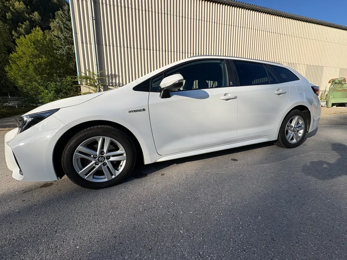Suzuki Swace 2021 photo 3