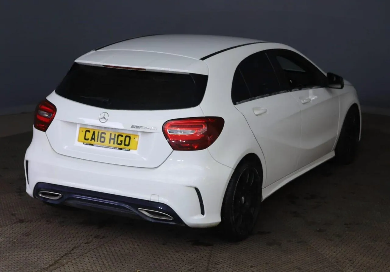 Mercedes-Benz A-Class 2016 photo 2