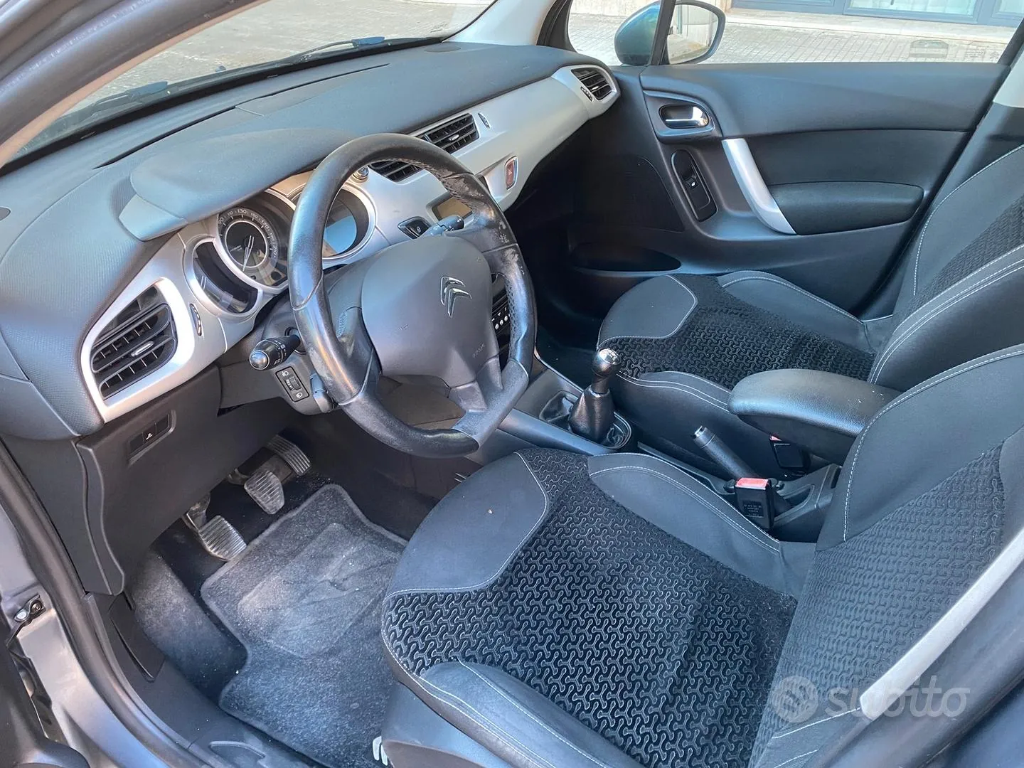 Citroen C3 2010 photo 5