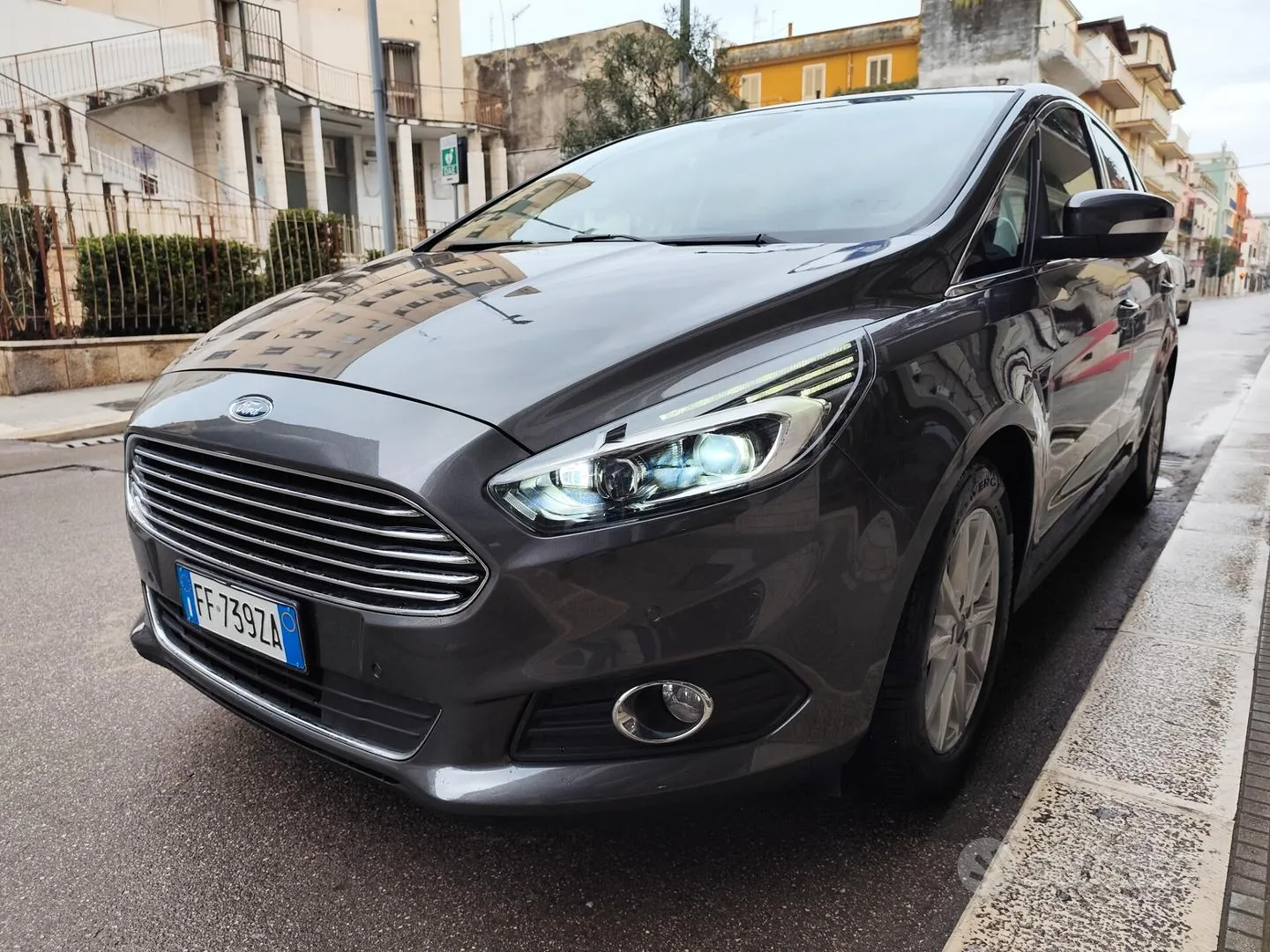 Ford S-Max 2016 photo 3