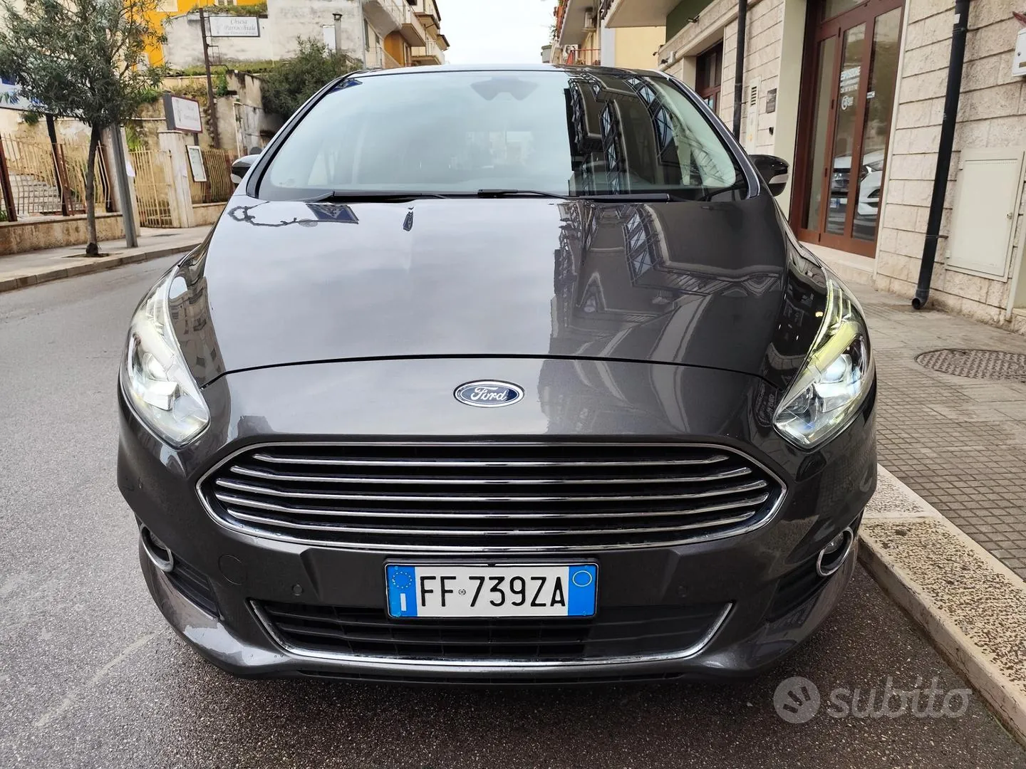 Ford S-Max 2016 photo 2