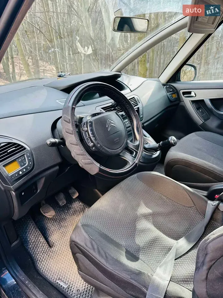 Citroen C4 Picasso 2009 photo 5