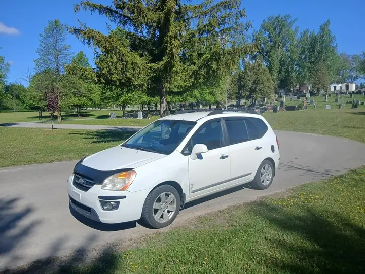 Kia Rondo