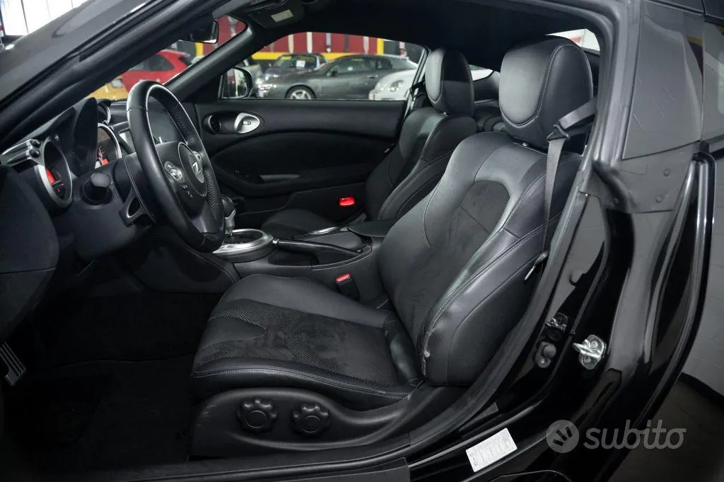 Nissan 370Z 2015 photo 3