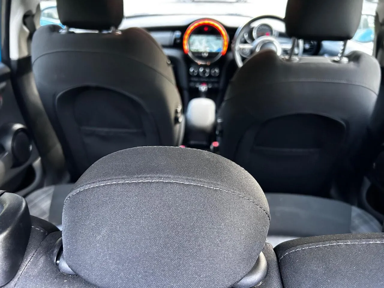 Mini Hatch 2014 photo 4