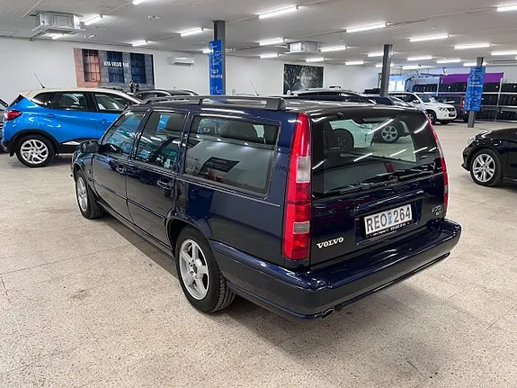 Volvo V70 2000 photo 4