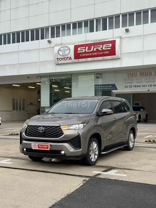 Toyota Innova Cross