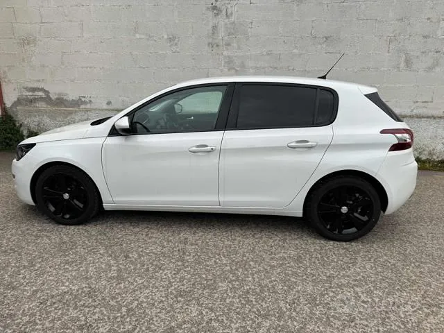 Peugeot 308 2016 photo 2