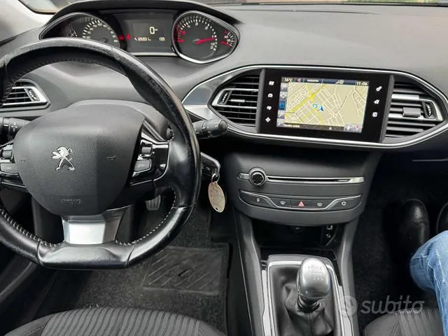 Peugeot 308 2016 photo 4