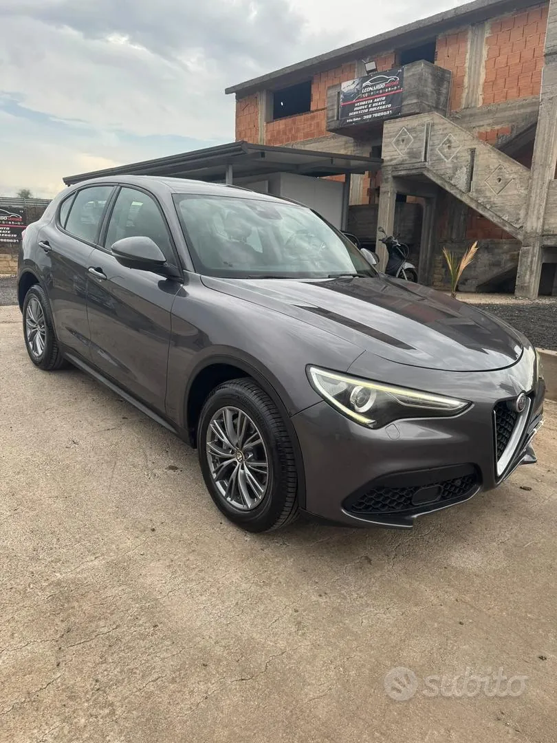 Alfa Romeo Stelvio 2018 photo 3