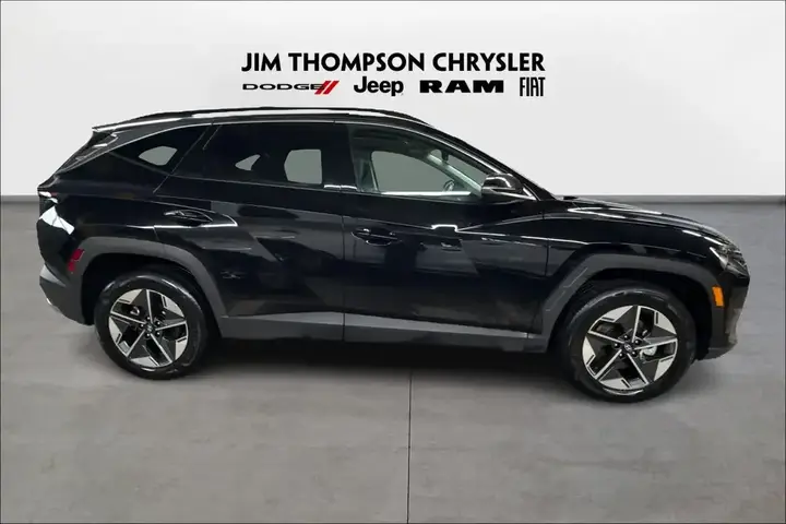 Hyundai Tucson 2025 photo 4