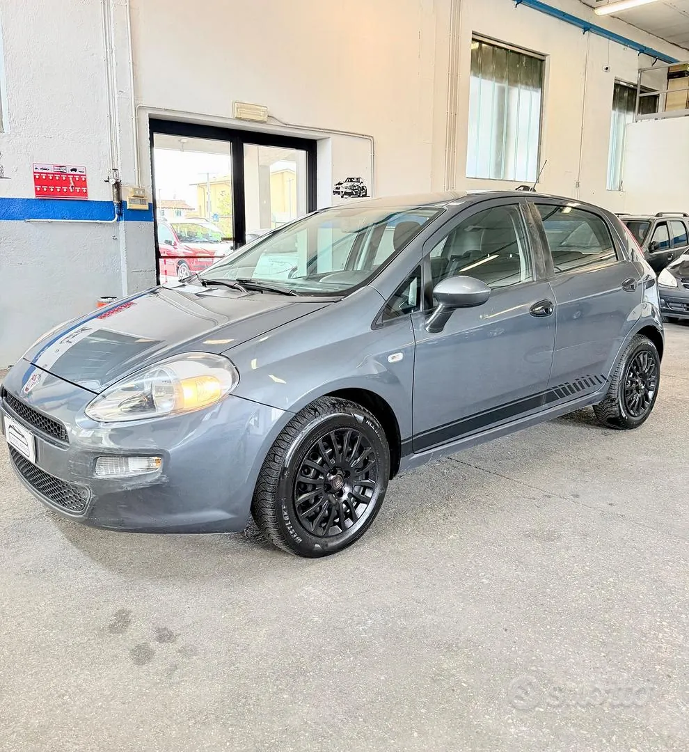 Fiat Punto 2015 photo 3