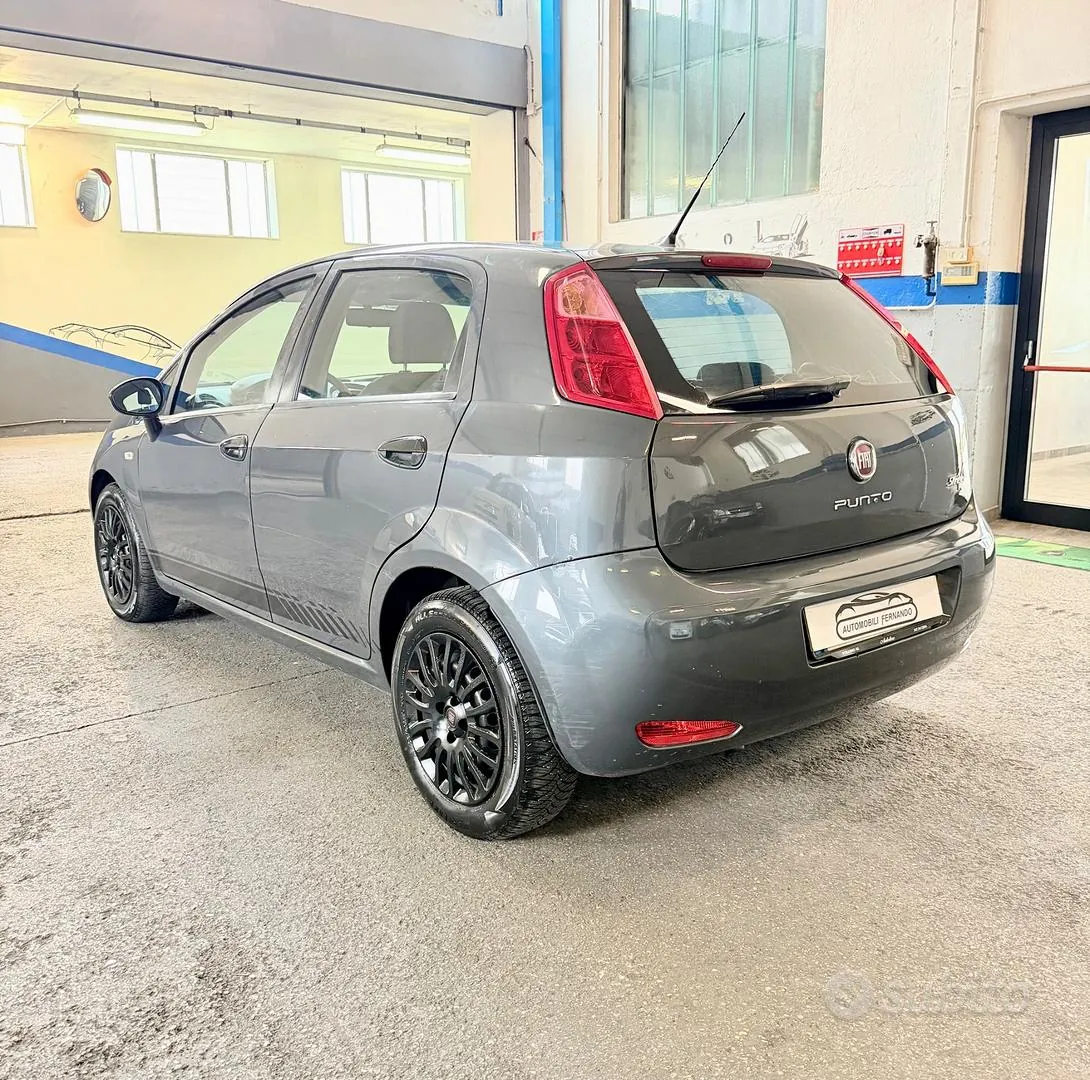 Fiat Punto 2015 photo 4