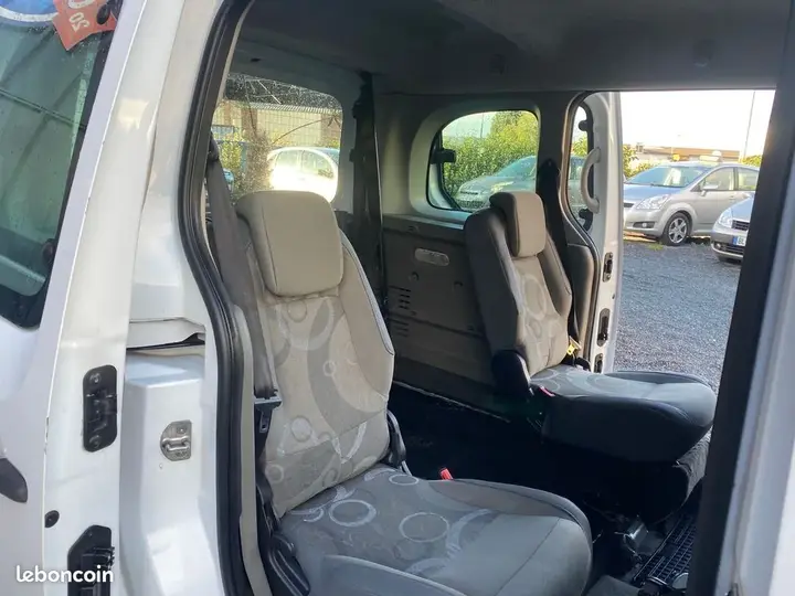 Renault Kangoo 2009 photo 5