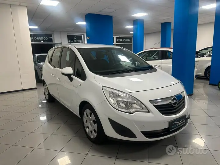 Opel Meriva 2012 photo 2