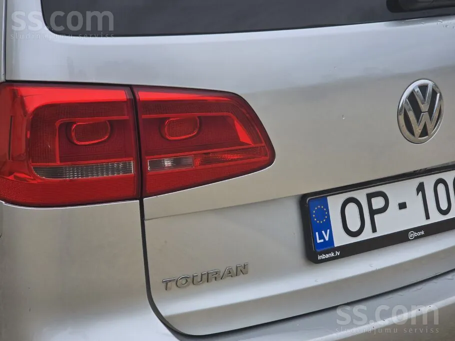 Volkswagen Touran 2010 photo 5