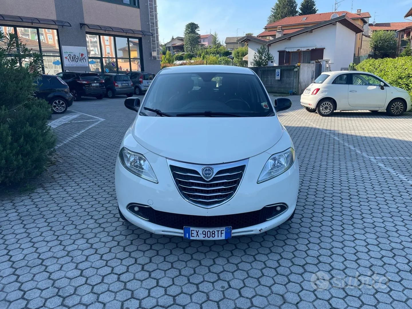 Lancia Ypsilon 2015 photo 2