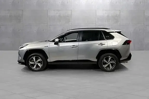 Toyota Rav4 2023 photo 2