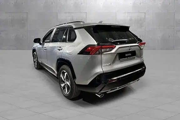 Toyota Rav4 2023 photo 3