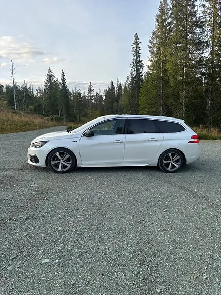 Peugeot 308 Sw 2017 photo 2