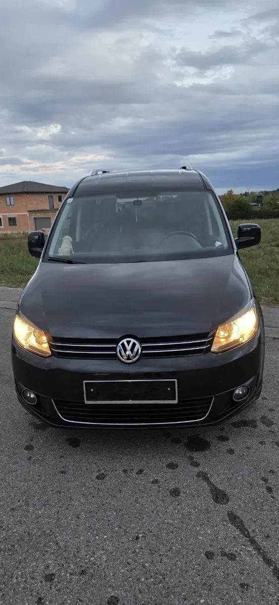 Volkswagen Caddy 2012 photo 2