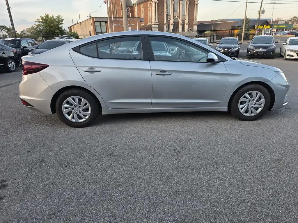 Hyundai Elantra 2020 photo 5