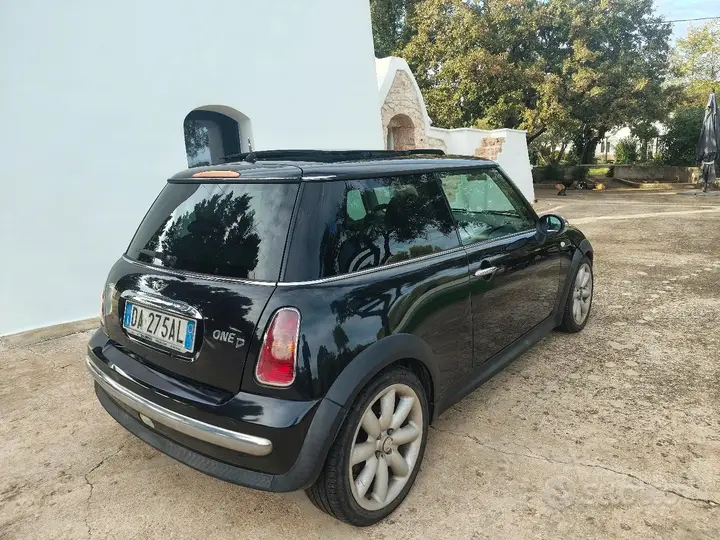 Mini Cooper D 2006 photo 4