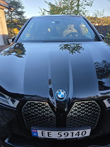 BMW Ix 2023 photo 2