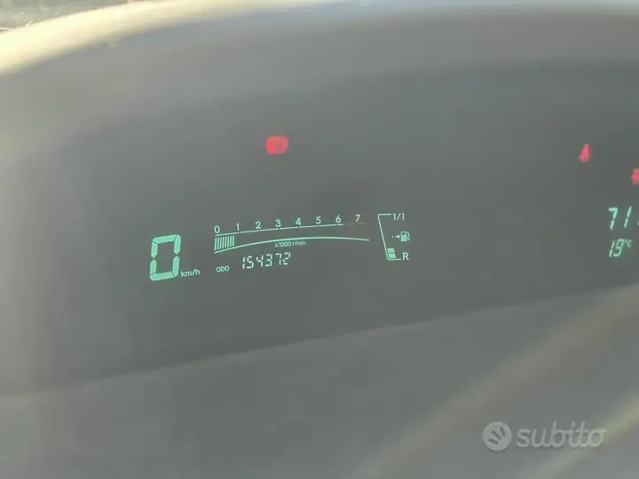 Toyota Yaris 2009 photo 4