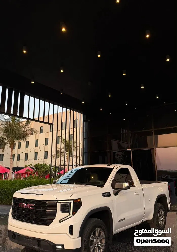 GMC Sierra