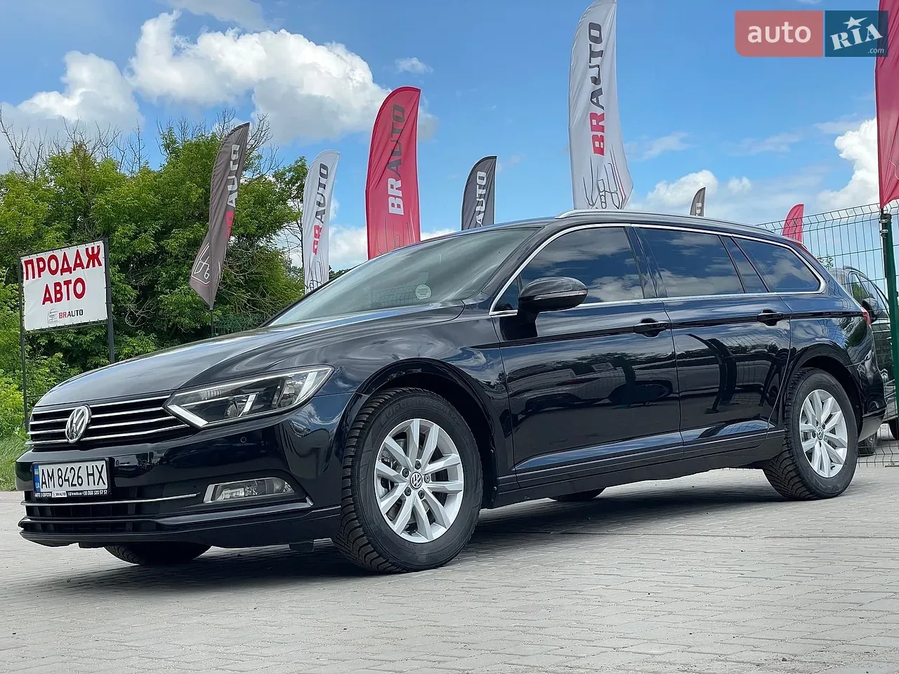 Volkswagen Passat 2015 photo 2