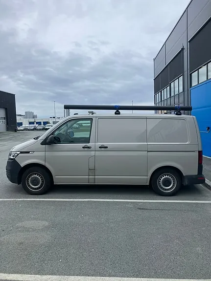 Volkswagen Transporter 2020 photo 2