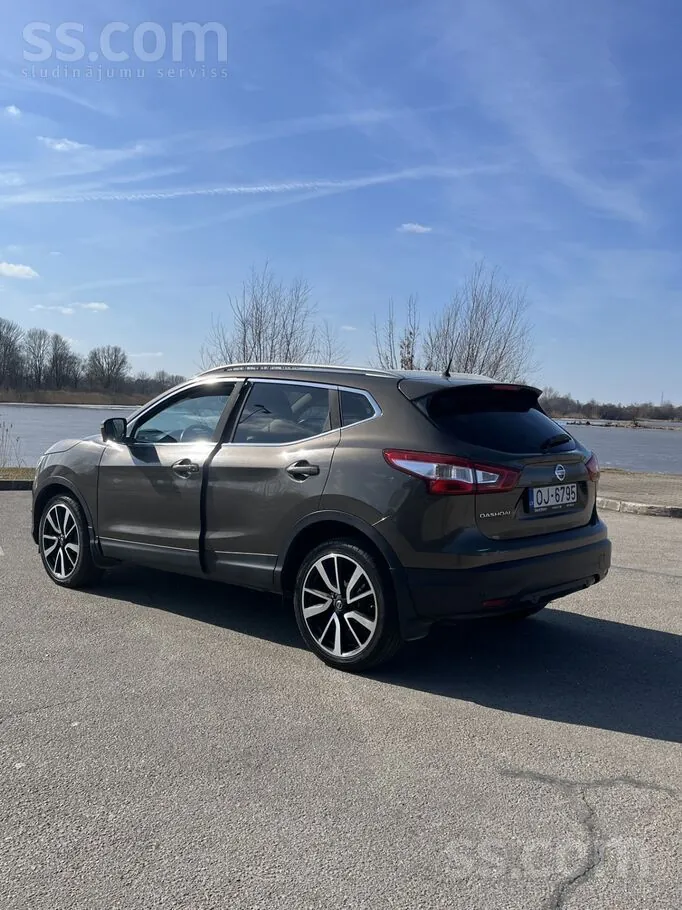 Nissan Qashqai 2015 photo 3