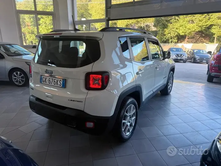 Jeep Renegade 2022 photo 4