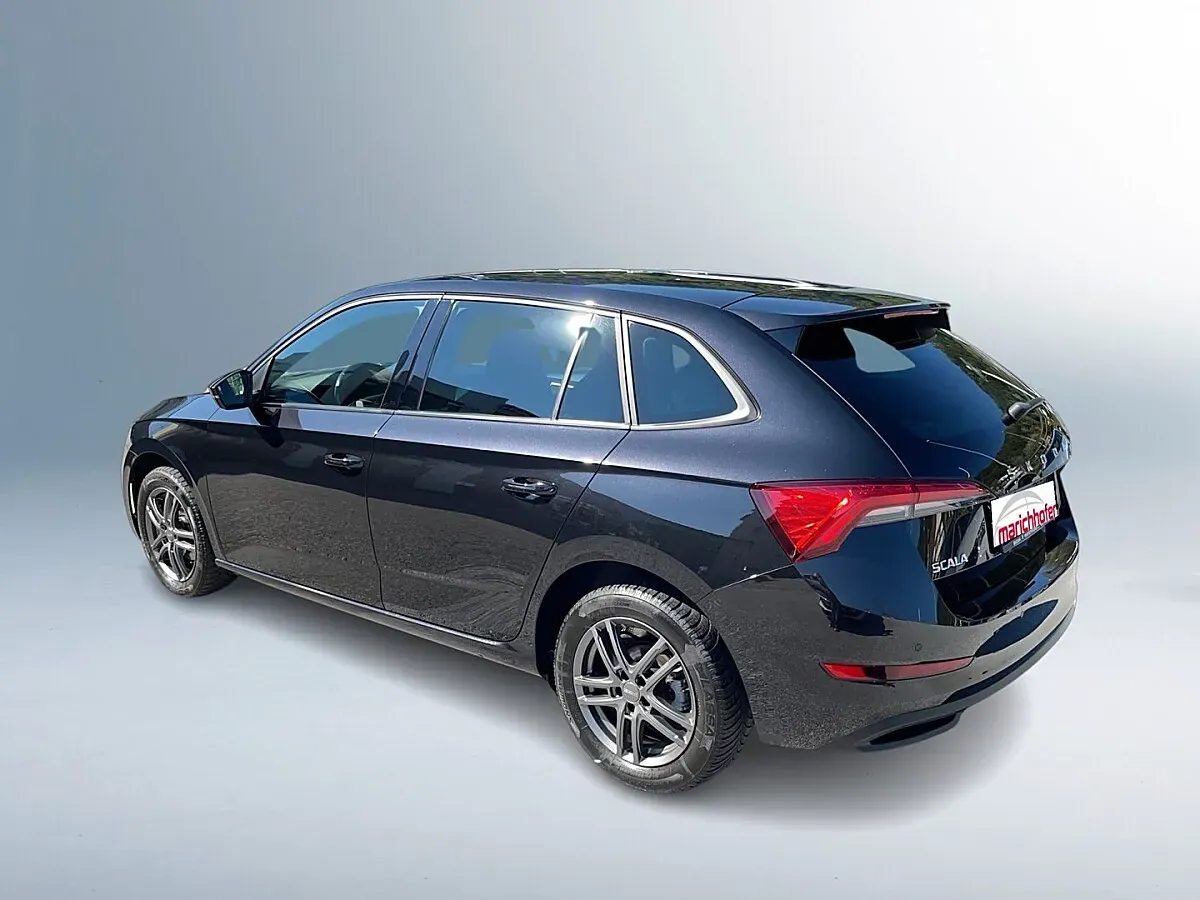 Skoda Scala 2021 photo 3