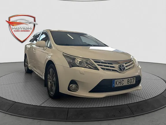 Toyota Avensis 2013 photo 3