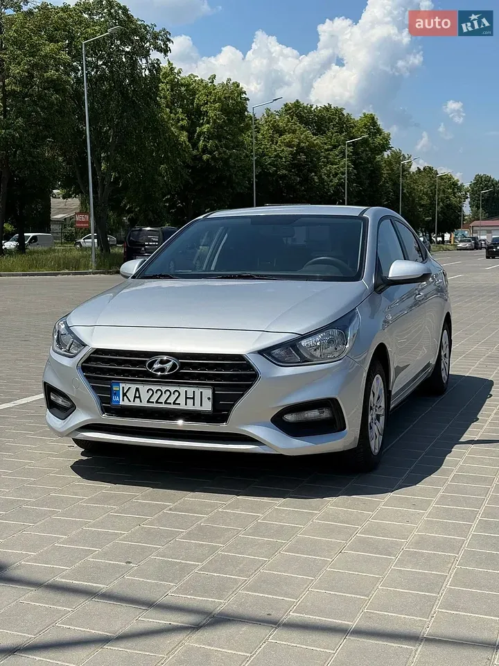 Hyundai Accent