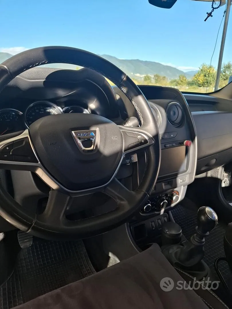 Dacia Duster 2018 photo 5