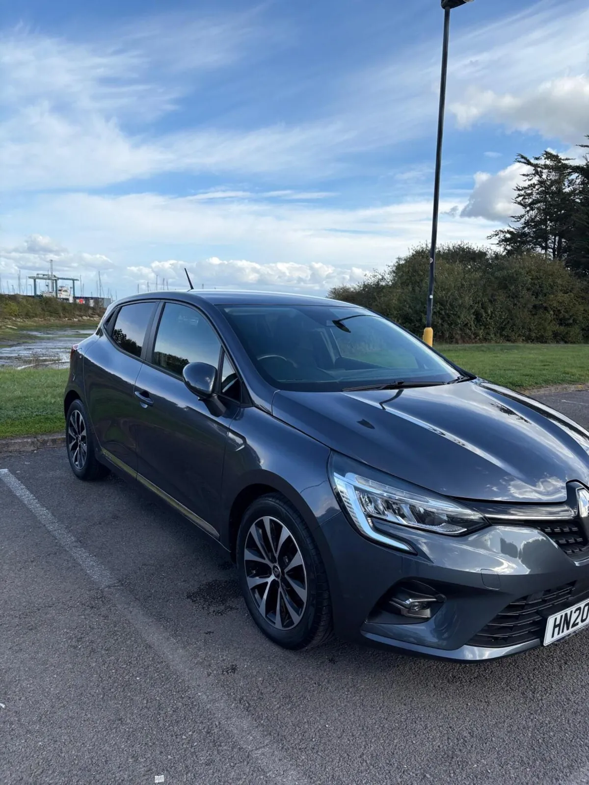 Renault Clio 2020 photo 2
