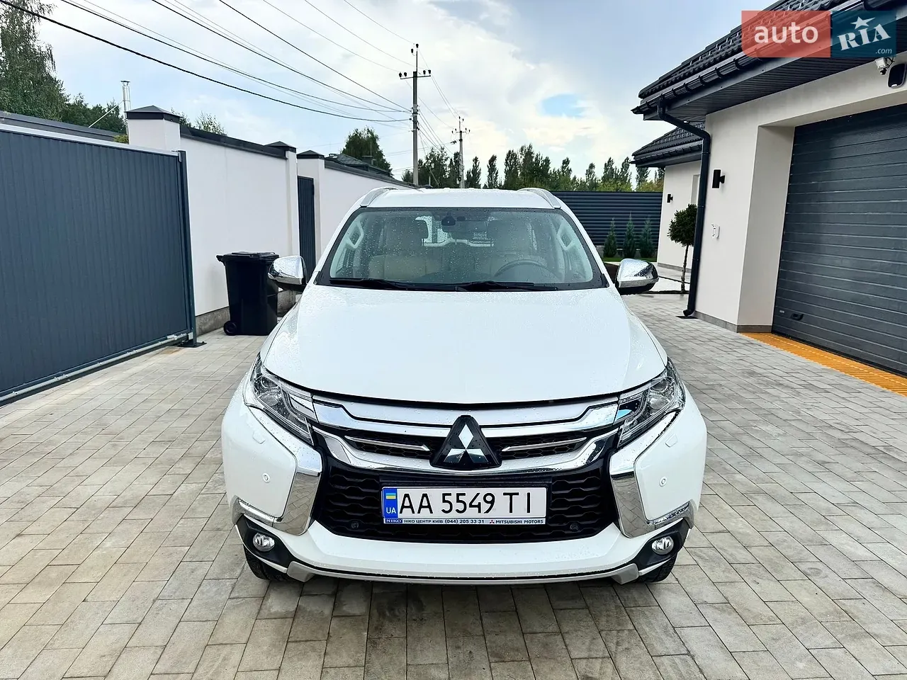 Mitsubishi Pajero Sport 2017 photo 2