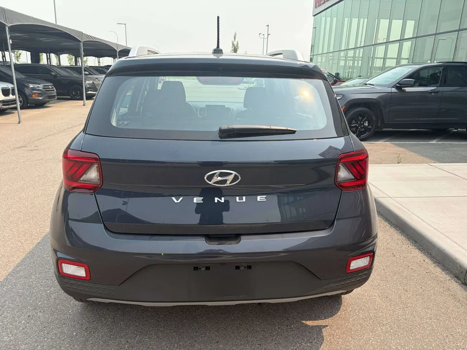 Hyundai Venue 2025 photo 5