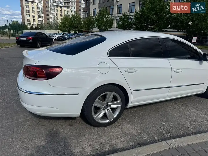 Volkswagen Cc / Passat Cc 2015 photo 2