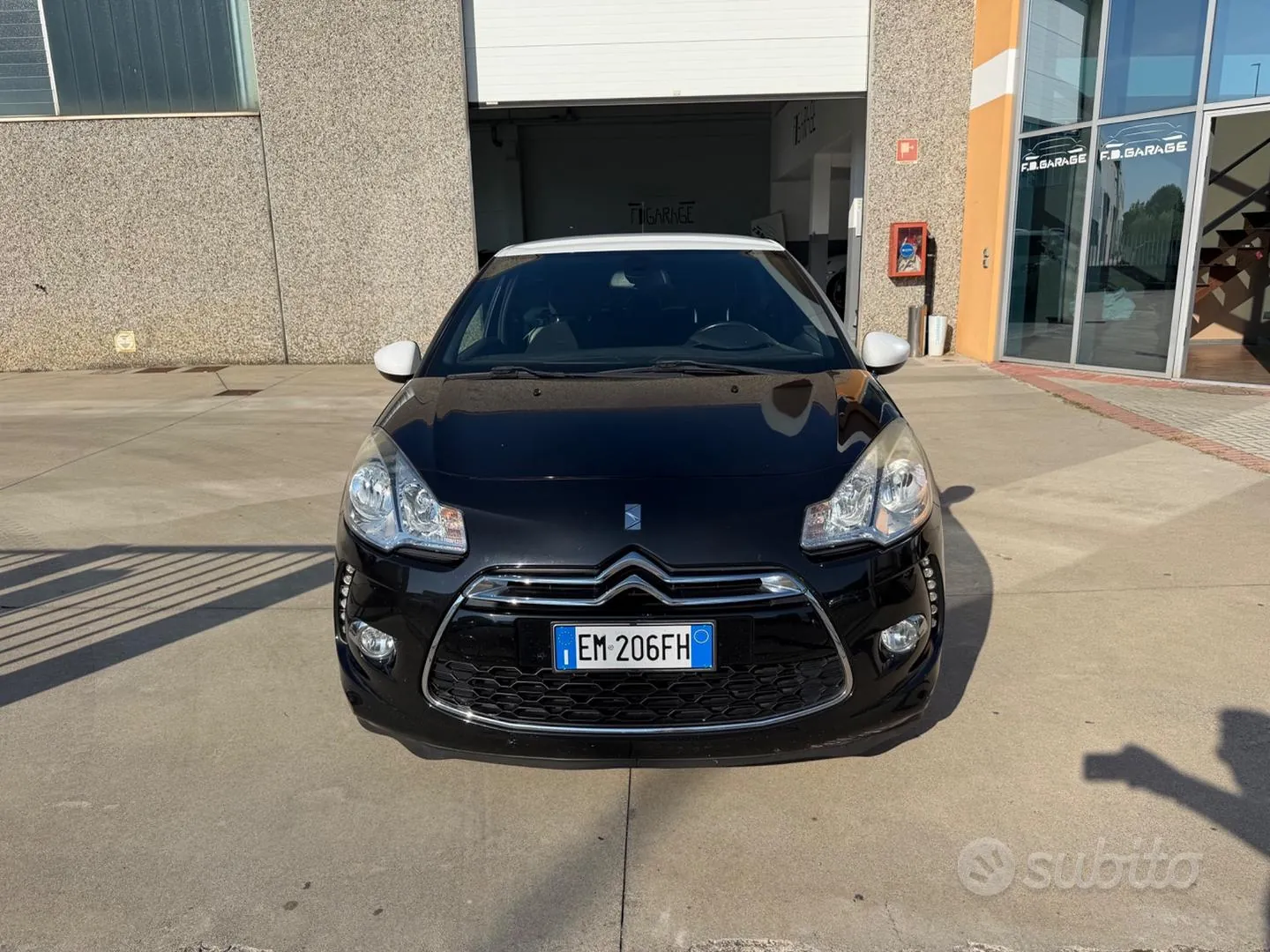 DS Automobiles Ds 3 2012 photo 2