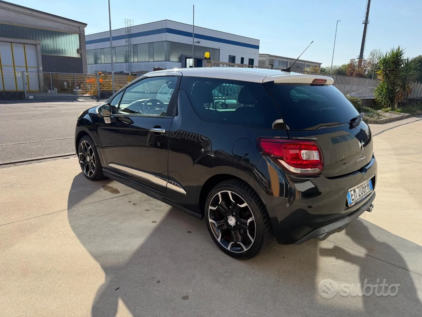 DS Automobiles Ds 3 2012 photo 4