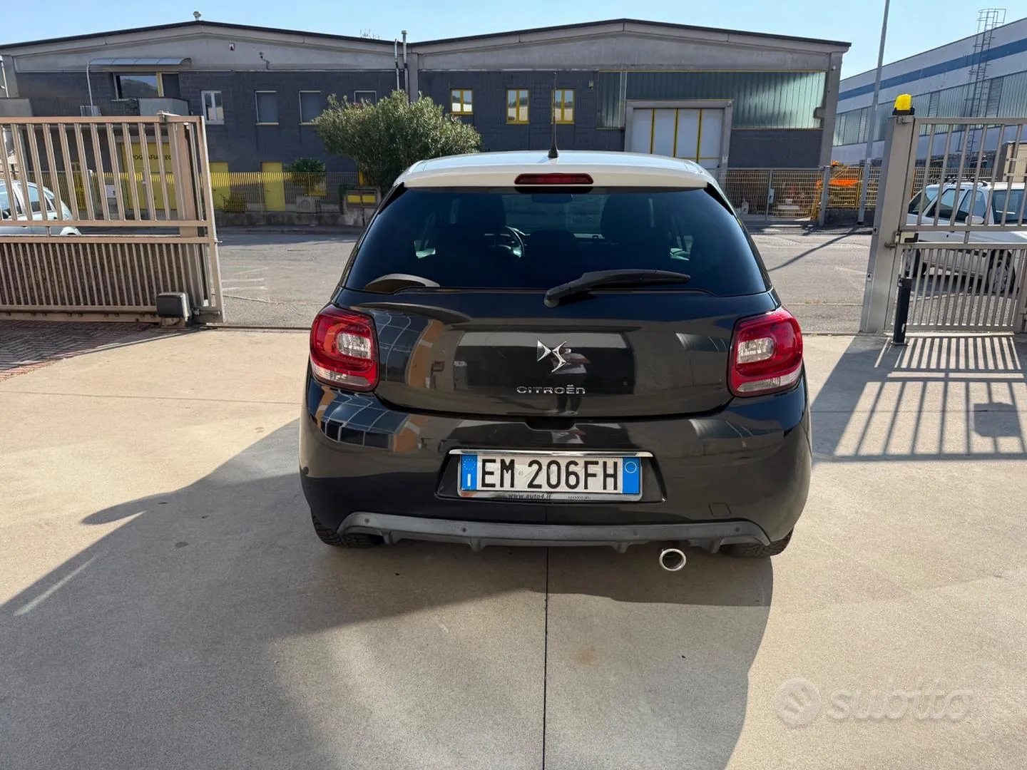 DS Automobiles Ds 3 2012 photo 5