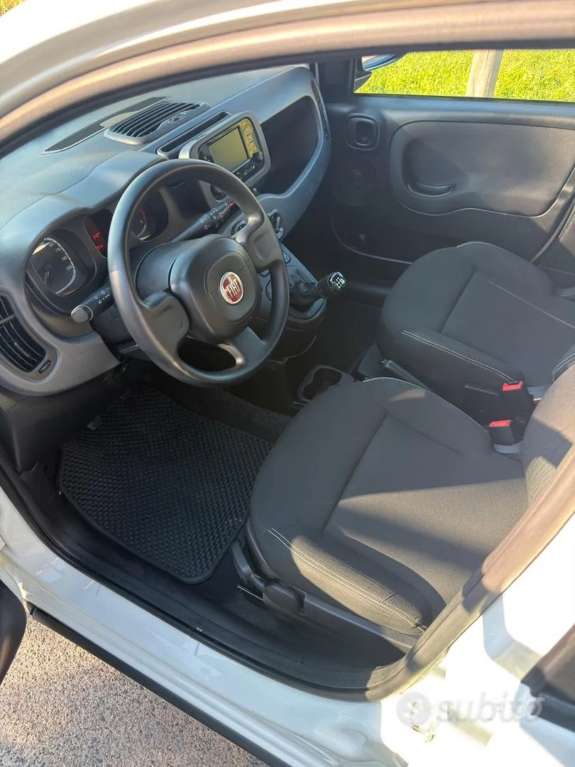 Fiat Panda 2023 photo 2