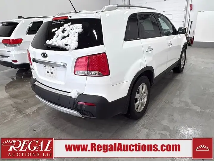 Kia Sorento 2013 photo 3