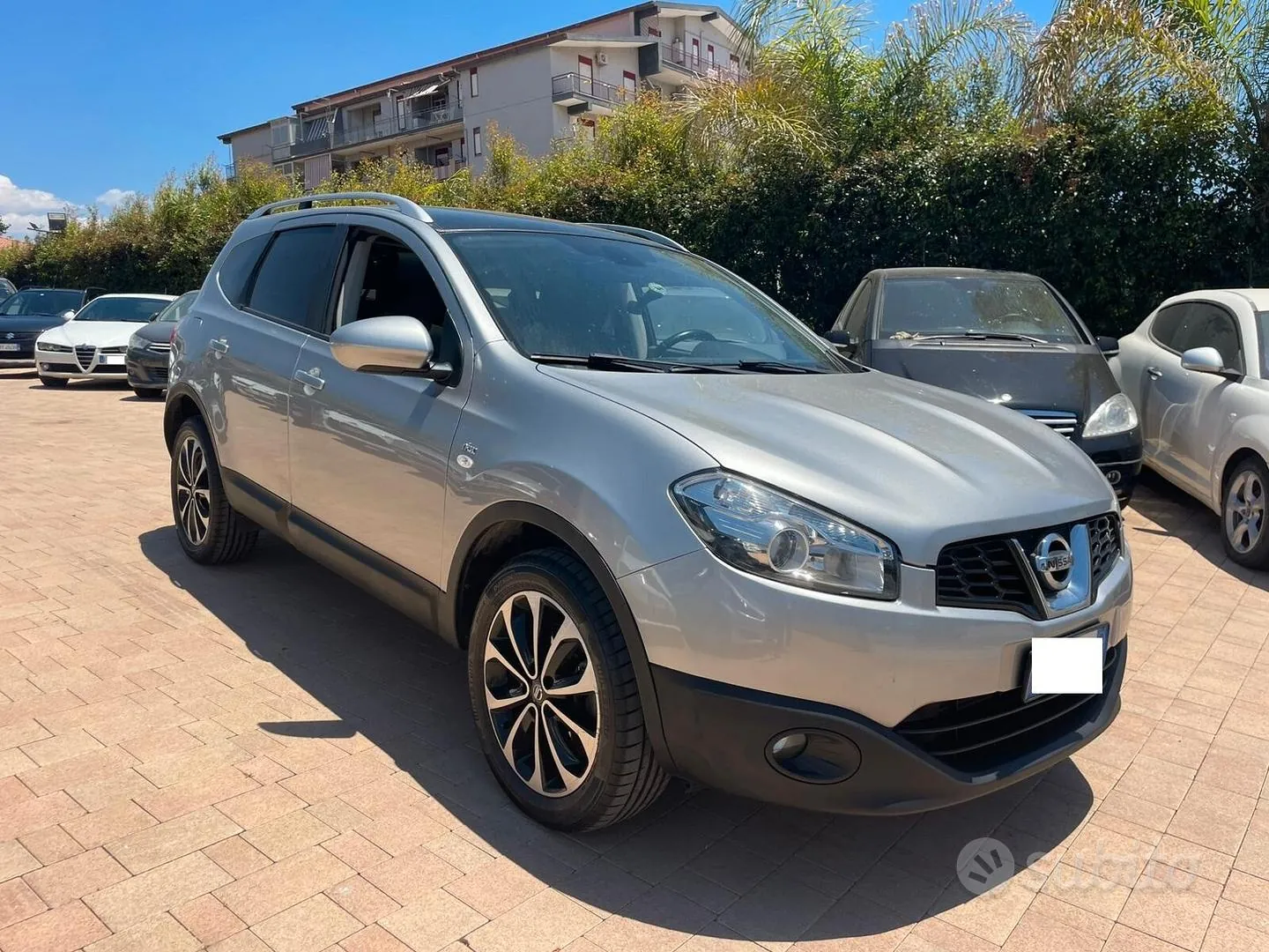 Nissan Qashqai 2014 photo 4