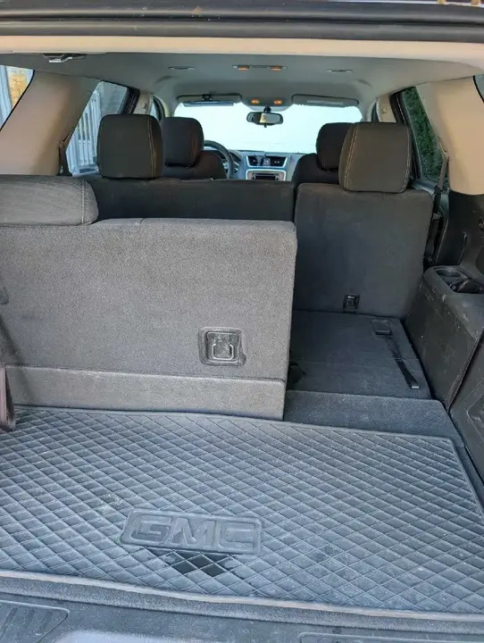 GMC Acadia 2013 photo 4
