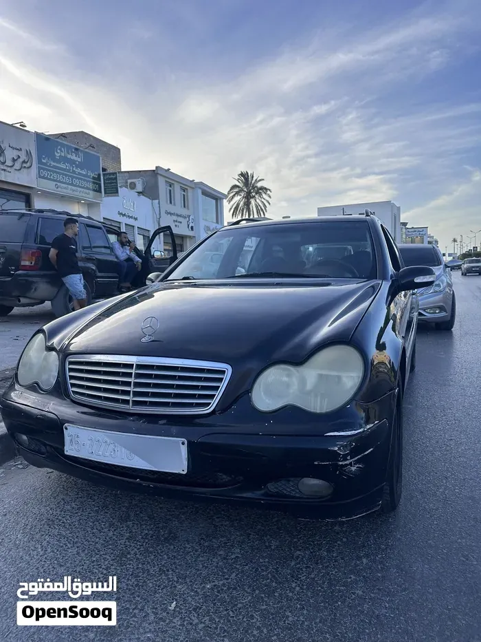 Mercedes-Benz Eqe 300 2005 photo 4